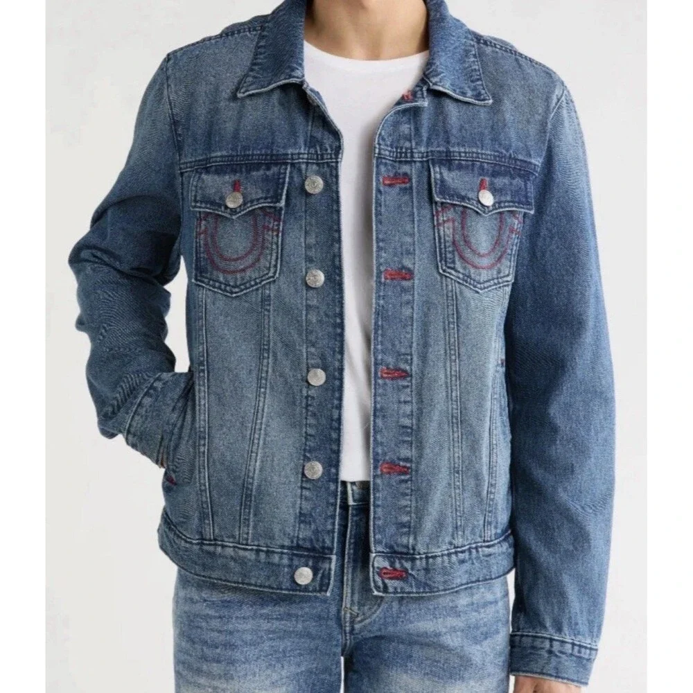 True Religion JESSE SN Patch Trucker Jacket Light Blue Denim LARGE -NWT!